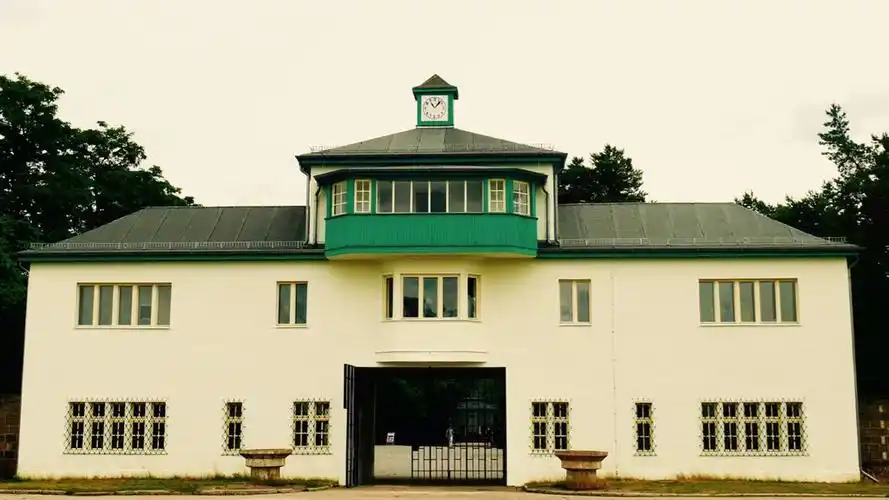 柏林-萨克森豪森集中营