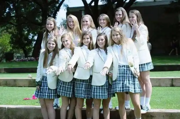 什么样的学生适合读美国高中女校?