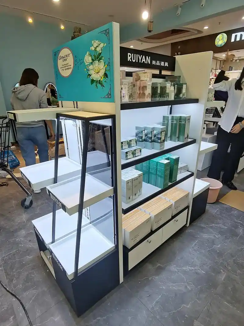 化妆品中岛柜台.护肤品展示台 #化妆品中岛 #化妆品中岛柜 - 抖音