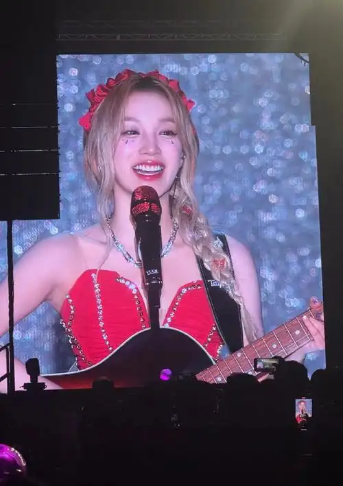 宋雨琦唱稻香忘词的反应