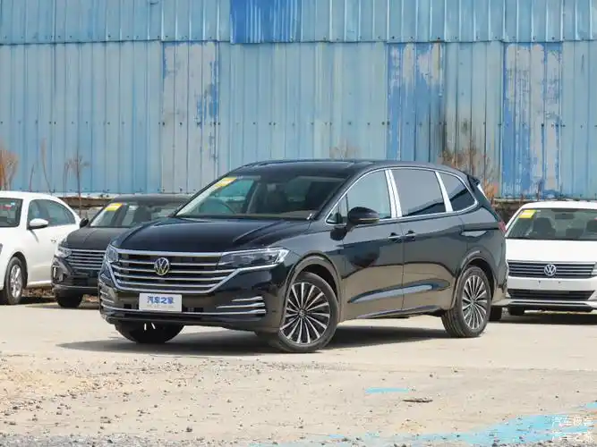 大众威然细节打磨下的豪华mpv之选