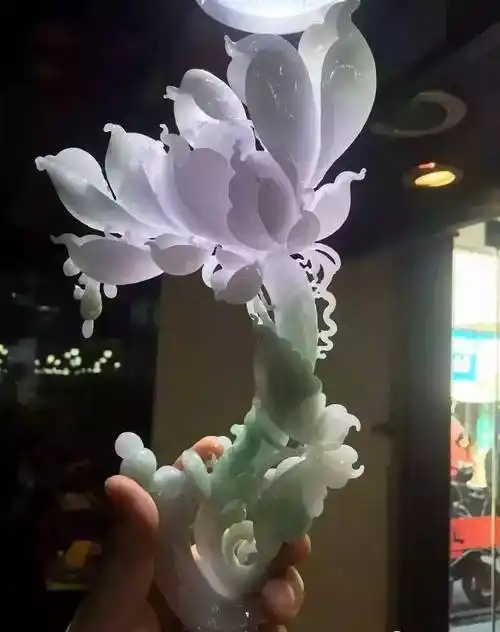 玉雕素材——荷花_象征意义_爱情_莲花