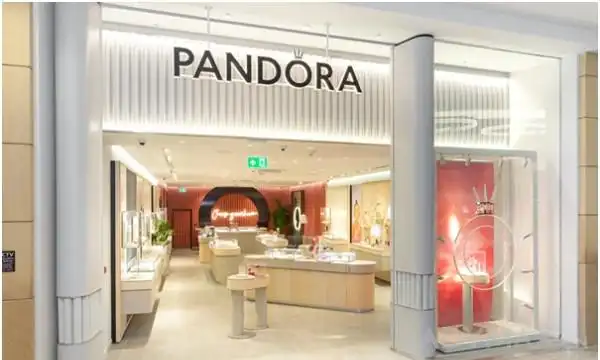 潘多拉第一季度收入大跌41全球90的门店仍然关闭