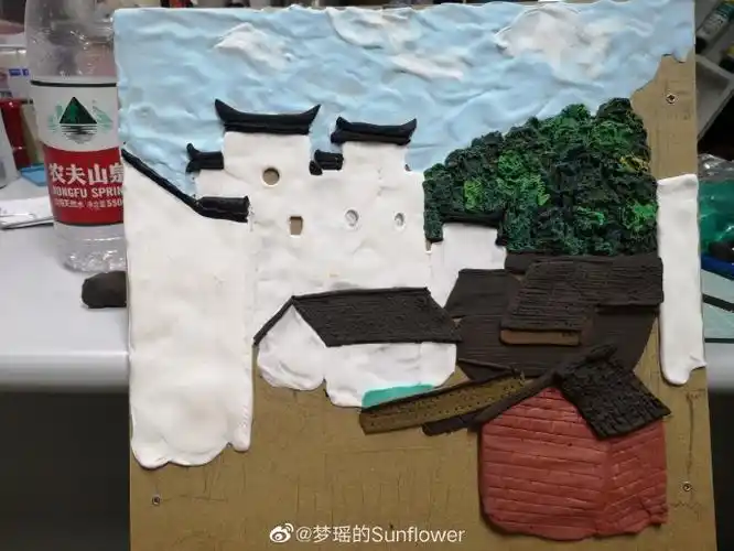 主页 手工制作大全 > 建筑幼儿园房子手工-江西婺源特色建筑粘土房子