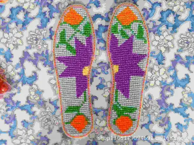 爱绣斜格塑料网格鞋垫 十字绣毛线绣立体绣鞋垫 大图纸