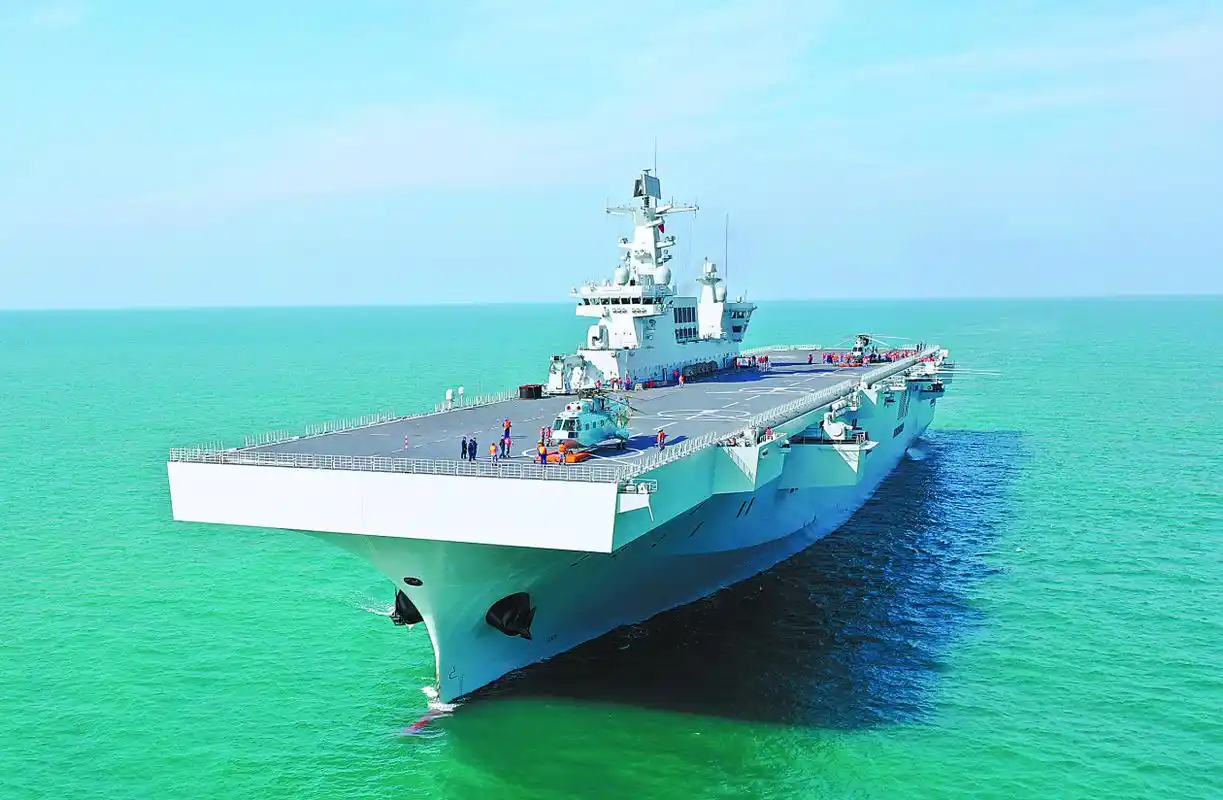 听075型两栖攻击舰海南舰舰长张美玉讲述