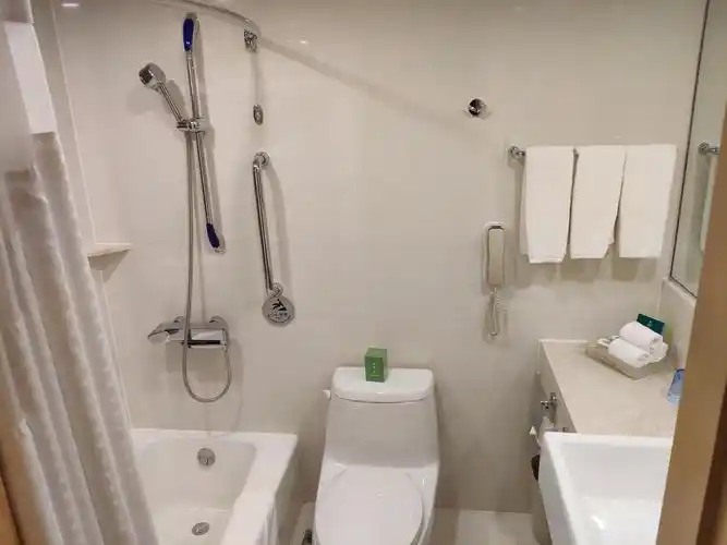 武汉晴川假日酒店 -- 超出预期的体验