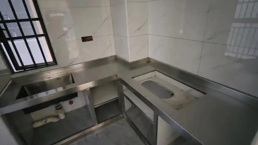 12061207不锈钢灶台