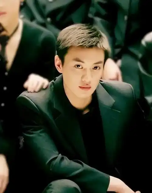 周一围:曾是油田四子,或凭《桃花坞》洗白?我们都误解他了_腾讯新闻