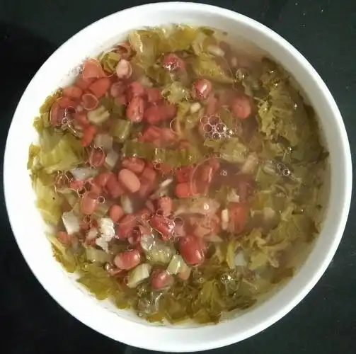 酸菜米豆汤