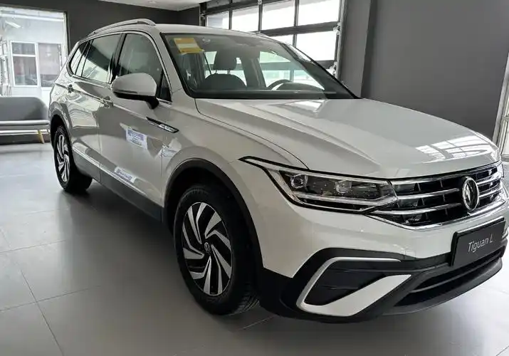 2023款大众途观l到店,外观设计稳重,配置有诚意,1.5t动力足