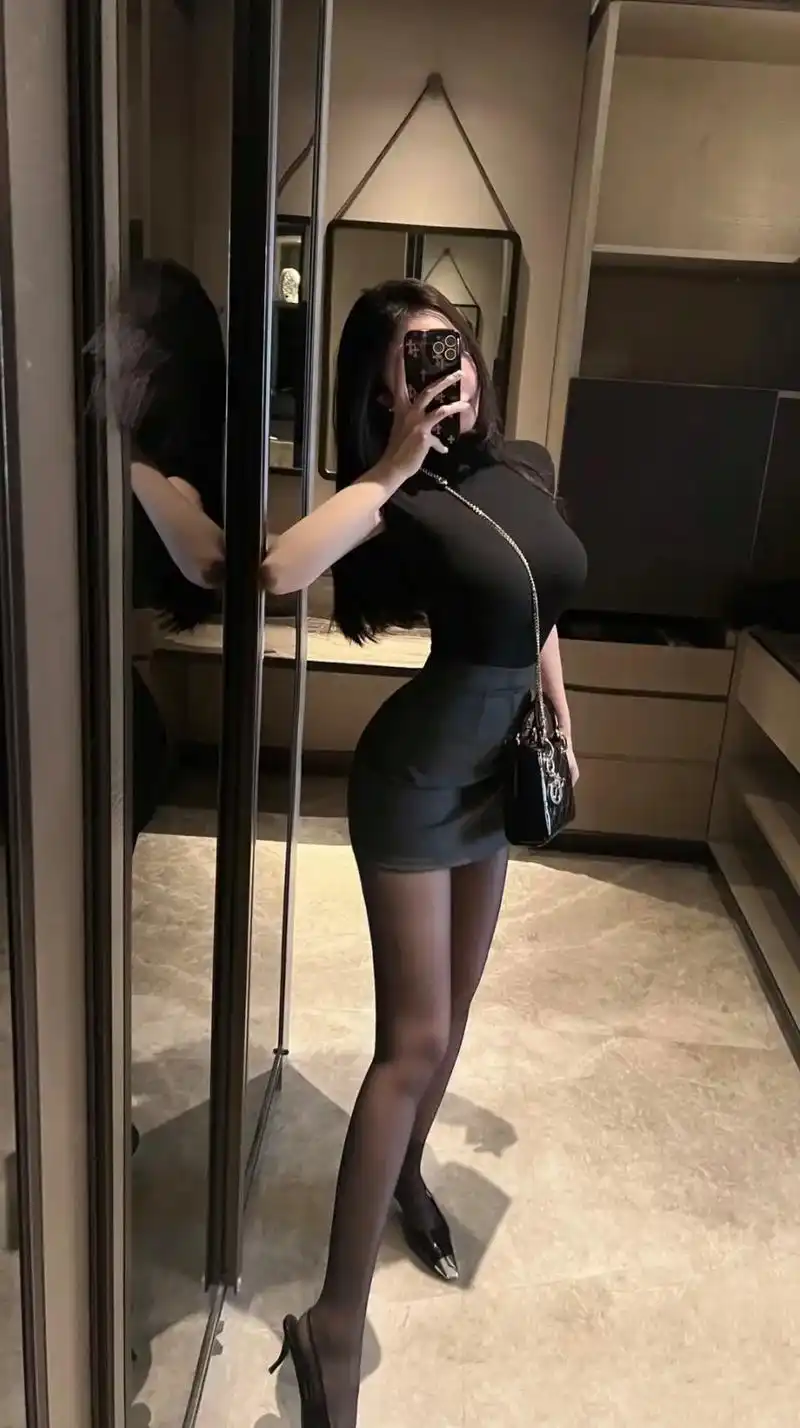 社会精英美女业主宝宝喜欢意大利班比水管.连续5套别墅-9套超 - 抖音