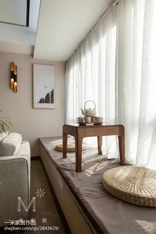 现代风格榻榻米窗台设计