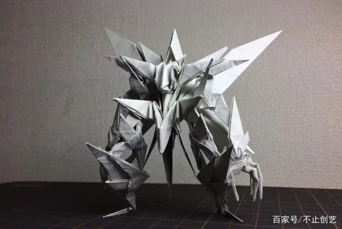人形机甲折纸:看完你会发现,原来折纸也可以很有气势