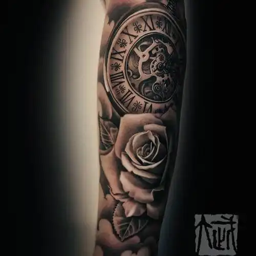 欧美写实玫瑰时钟包小臂未完待_纹身吧社区 - 纹身大咖