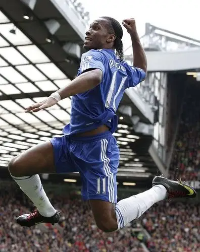 组图德罗巴狂野升空马切达破门前手臂碰球