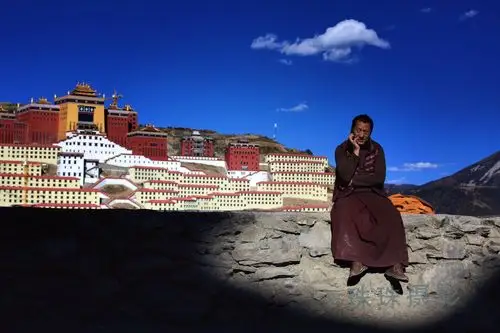 十明佛学院和管家