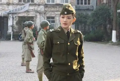 p>《虎胆雄心》是《 a target="_blank" href="/item/敌营十八年