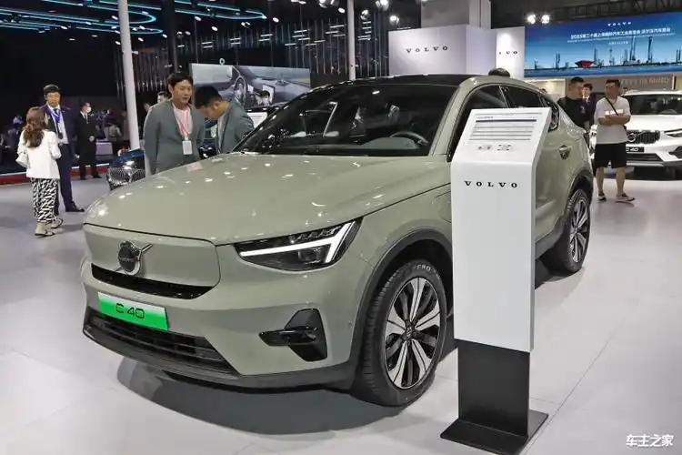 沃尔沃亚太c40最新行情仅售29万起