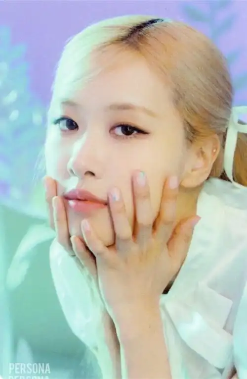 朴彩英清爽初恋#【图片】231020ros07超话@roses_are_rosiebptg小卡