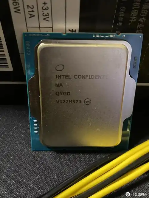 300元酷睿i512500t处理器满载极限30w功耗?精粤吊打华南电压可调