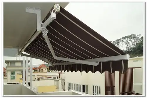 电动户外遮阳帘