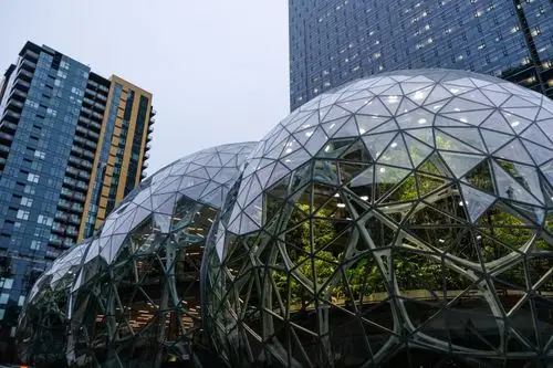 亚马逊西雅图新大楼年初竣工并投入使用