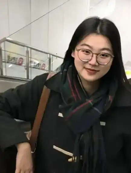 杨雨欣苏州大学金螳螂建筑学院一年级研究生,曾获苏州大学优秀研究生