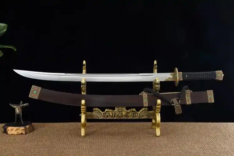 集古今之特色的清代刀剑,明明很豪华,为什么却总有人说它丑?