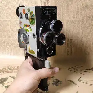 古董相机苏联ekpah8毫米老式胶片电影摄影摄像机手持三镜头录像机