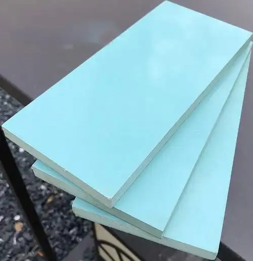 1220*2440*15 清水效果 实心pvc塑料建筑模板