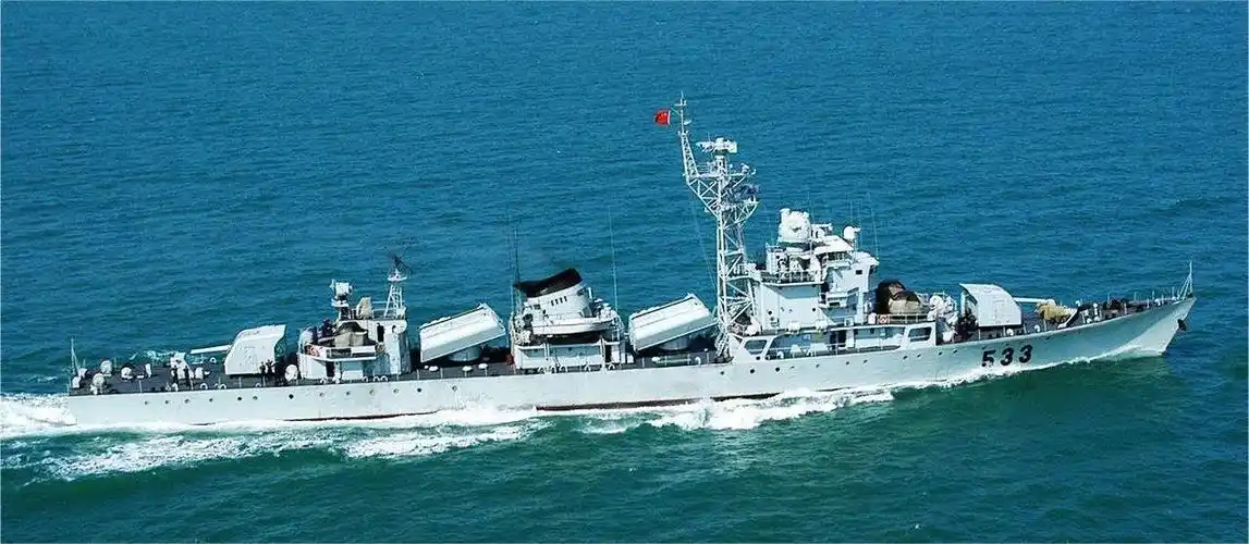 为了强化海上作战能力,改进而来的053h1g型护卫舰