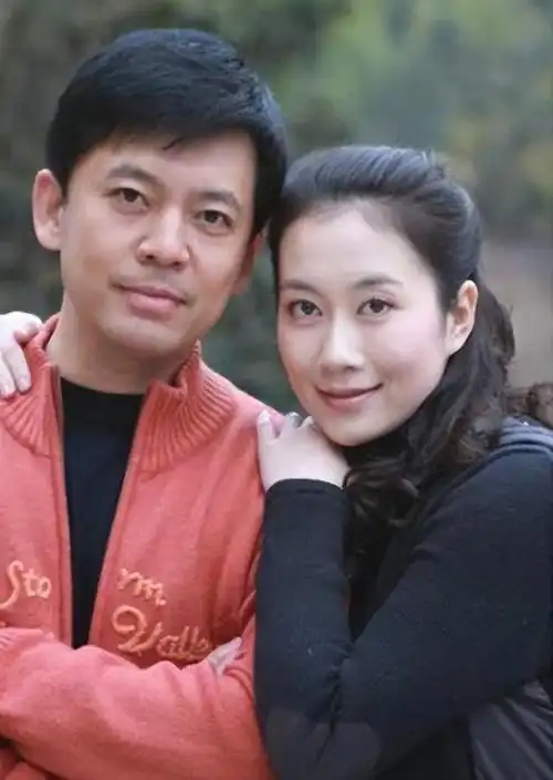 52岁的老戏骨姚刚:和温峥嵘分手那刻起,婚姻已不是我的必需品