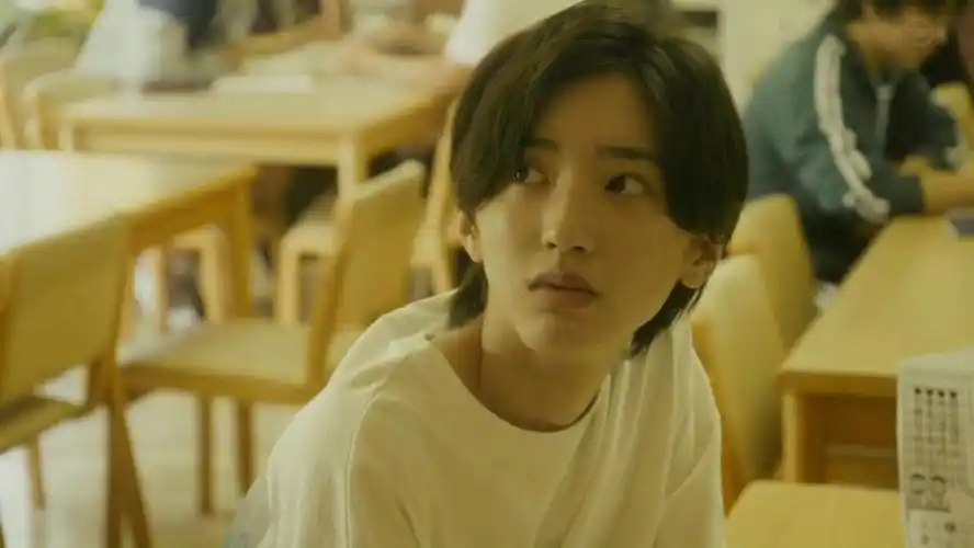 型男高中里的道枝骏佑真的太嫩了太秀气了