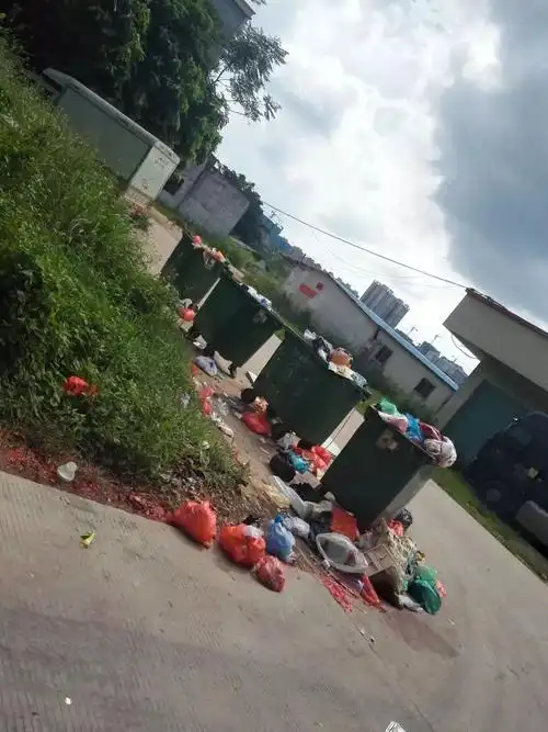 【水口资讯】湖滨垃圾堆待处理|东江边人游玩后垃圾乱丢|找汽车钥匙