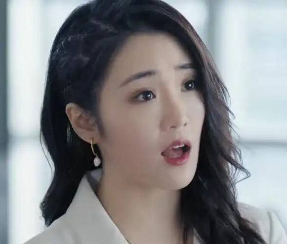 三生有幸张可盈演得好有灵气而又不抢戏原来是张凯丽女儿