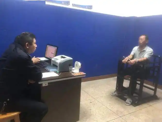 大清查揭阳出动大批警力清查重点场所1男子涉嫌强奸被抓