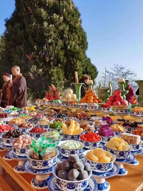 八吉祥高脚供碗贡佛前供天斋菜碗陶瓷供奉供佛供水供菜碗寺庙供盘