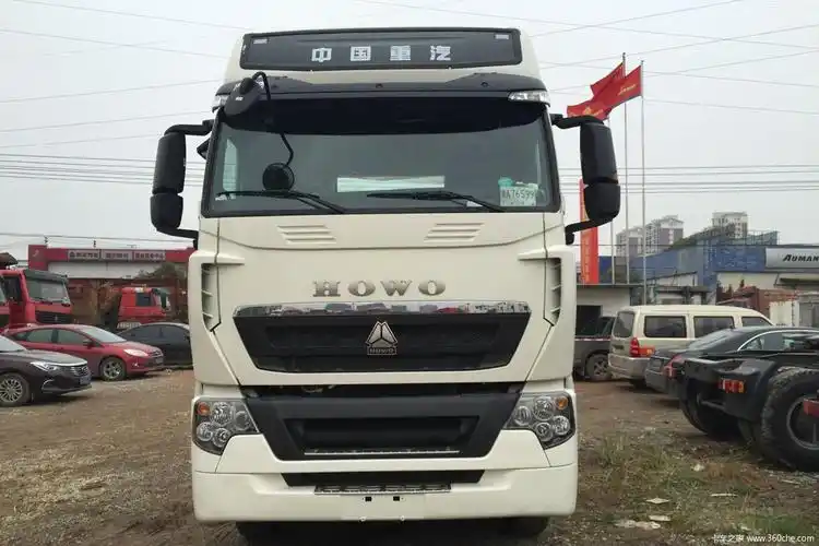 库存清仓高安重汽豪沃t7h牵引车335万图片列表