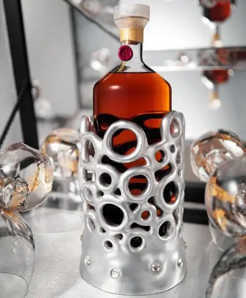 轩尼诗最贵的酒百年禧丽干邑,184万限量100瓶从里到外都是顶配