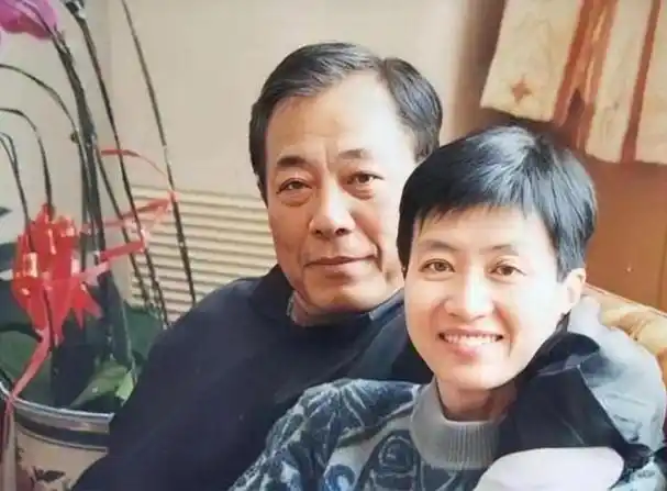 回顾低调恩爱的演员:陶泽如与妻子是校友,佟瑞欣与夏菁幸福甜蜜