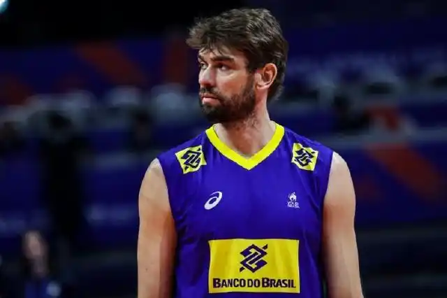 巴西男排国家联赛总决赛14人名单副攻卢卡斯回归