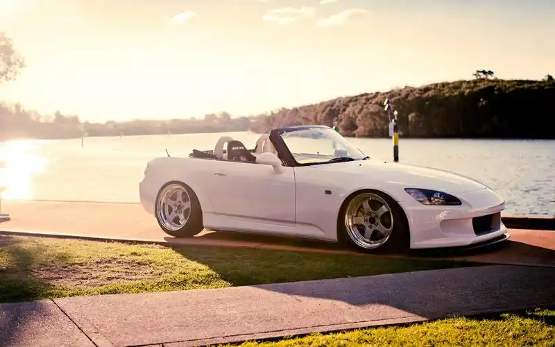 本田s2000白色超级跑车