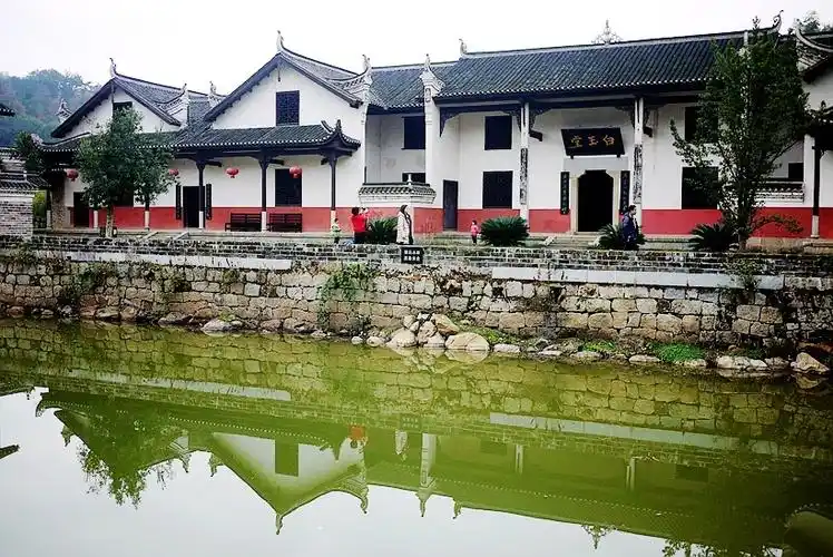 白玉堂曾国藩出生地