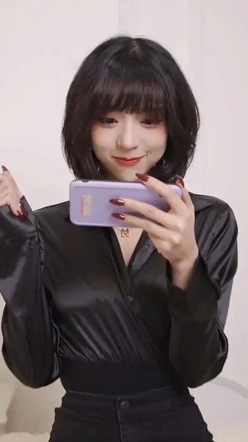 山河远阔,人间烟火,无一是你,无一不是你.#舞小喵