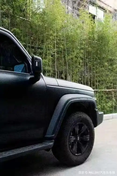 膜呗改色案例:坦克300全车换色磨砂黑 硬汉就要用这个颜色来体现