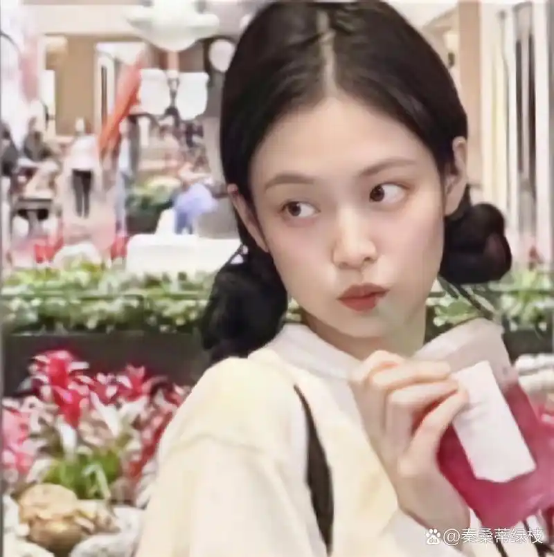 金珍妮jennie稀有头像 拿图自取