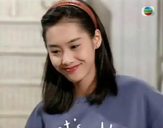 朱茵11岁旧照曝光网友惊叹此女从小美到大简直颜值逆天啊