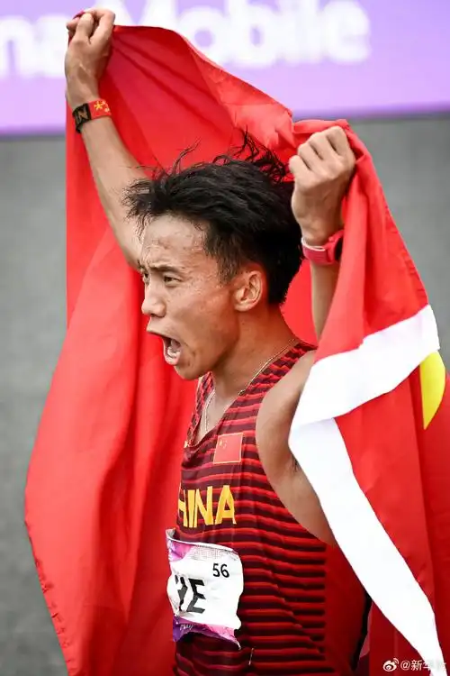 何杰男子马拉松金牌##中国队亚运史上首枚男子马拉松金牌