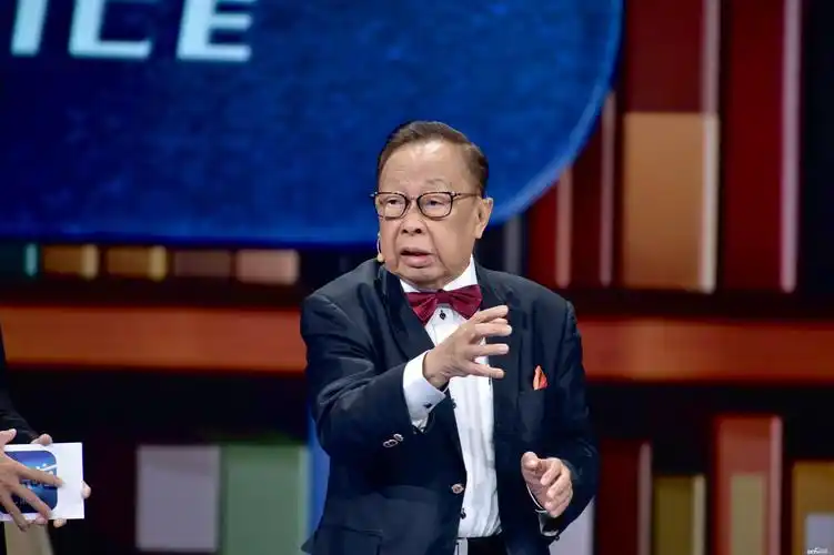 《开讲啦》陈清泉:移动即幸福_cctv节目官网-cctv-1_央视网(cctv.com)